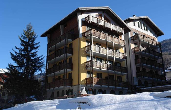 Residenza Novanta trilocale in affitto stagionale