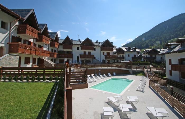 Borgo Alpino - Mansarda con Ascensore - Piscina - Box