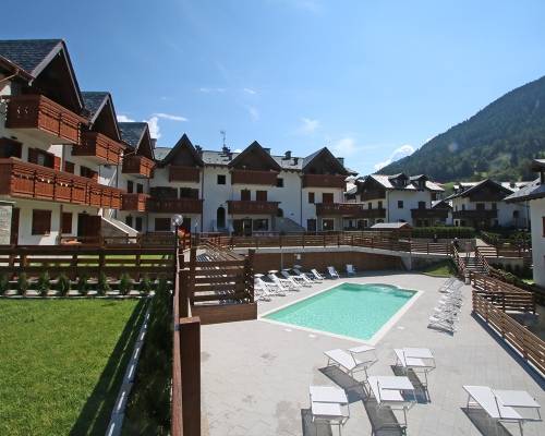 Borgo Alpino - Mansarda con Ascensore - Piscina - Box