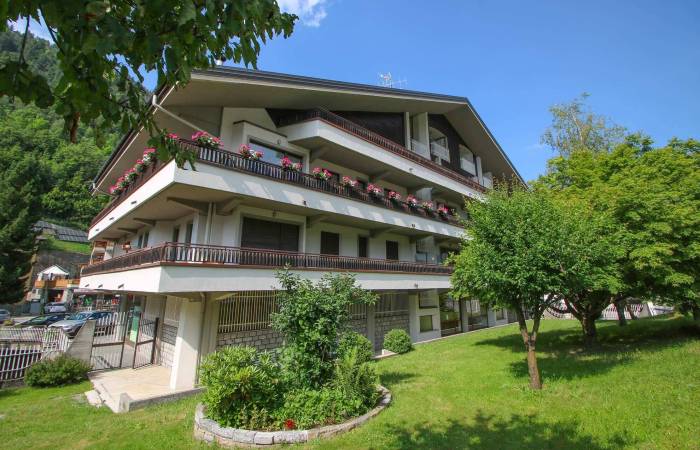 Aprica Centro Mavigna 1 Ampio Bilocale in vendita